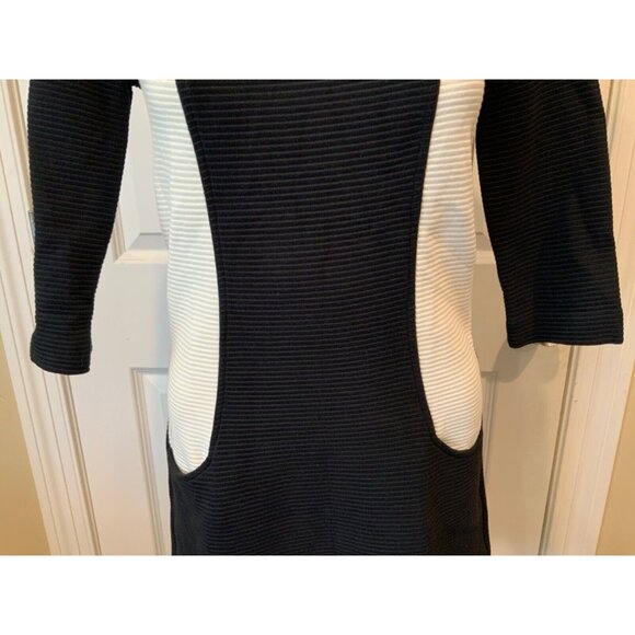 Boden Black & White Color Block Rib Knit Dress, Size 2R - Picture 3 of 8
